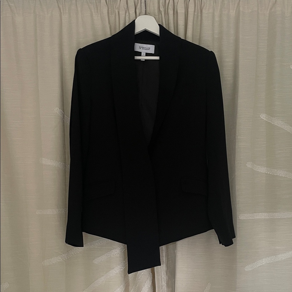 10 Crosby Derek Lam Elegant Black Blazer